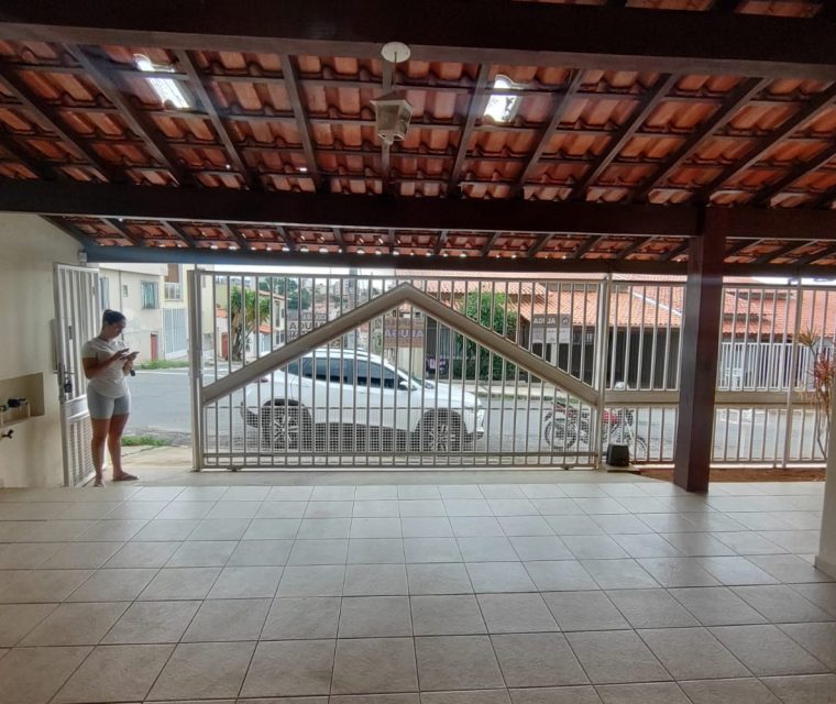 WhatsApp Image 2025-11-07 at 16.49.13 (1)