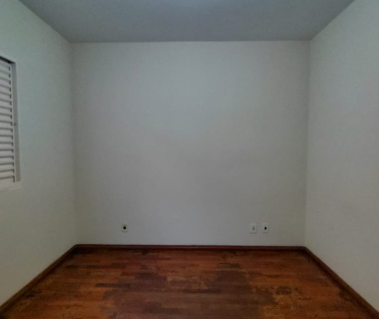 WhatsApp Image 2025-11-07 at 16.49.15 (1)