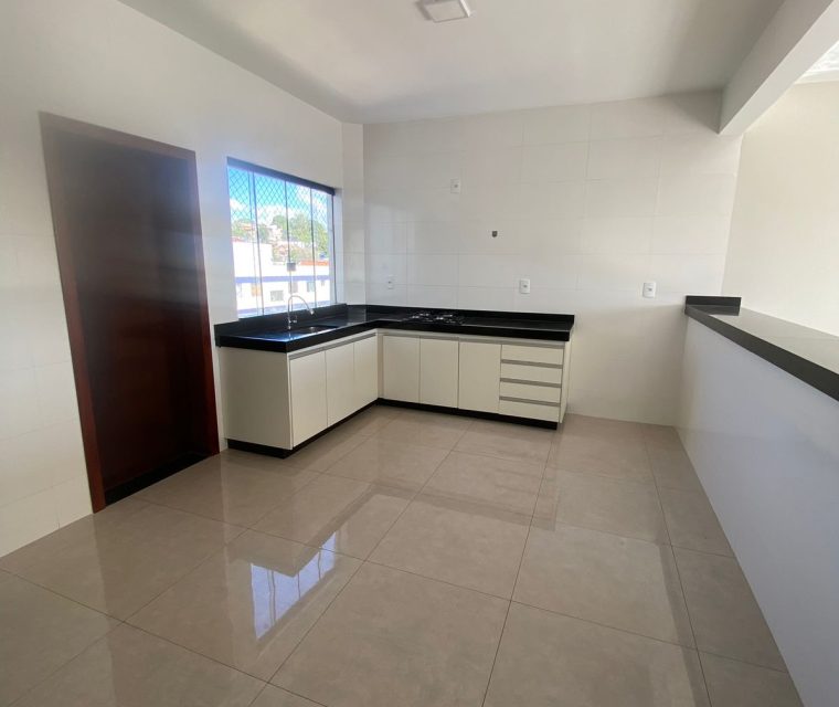 WhatsApp Image 2025-12-08 at 16.06.31 (1)