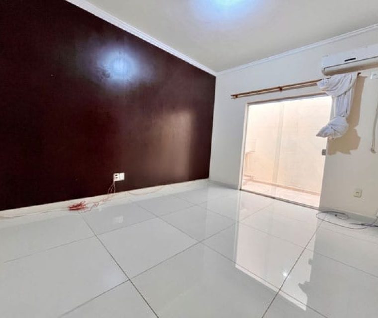 WhatsApp Image 2026-02-11 at 17.13.42