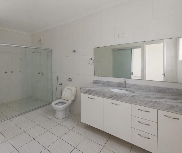 WhatsApp Image 2026-03-07 at 18.04.35 (1)